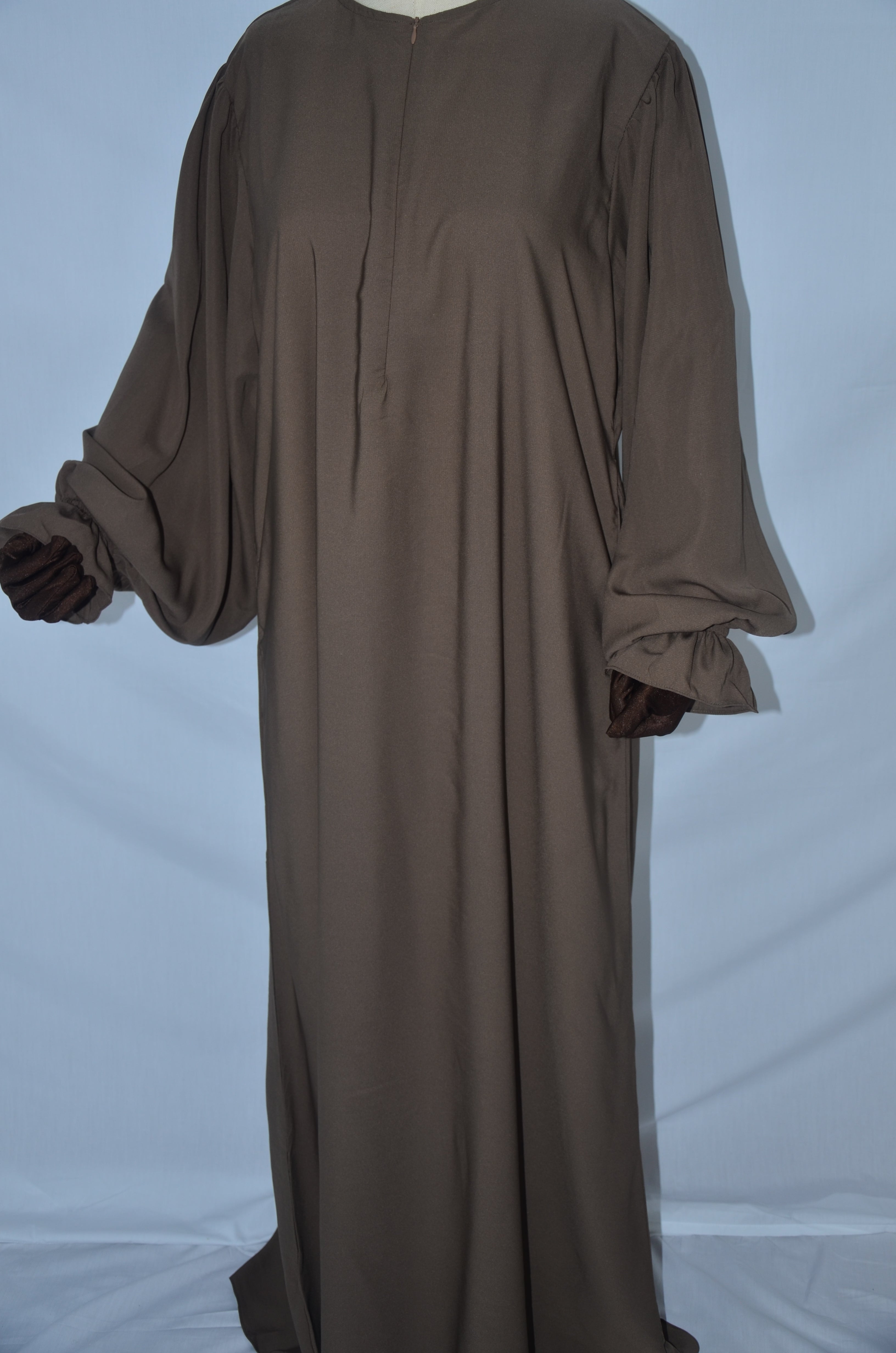 Classic Slim Cut Abaya